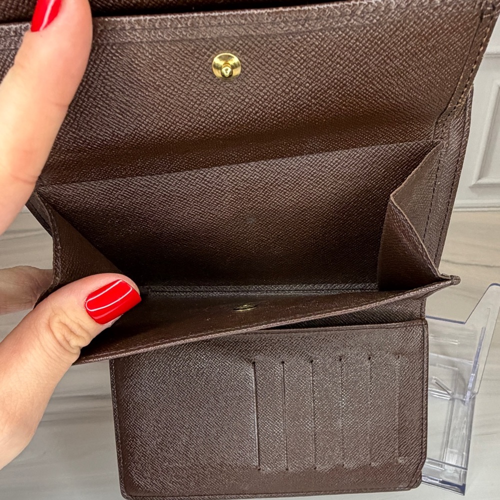Louis Vuitton Damier Ebene Etui Papier Wallet | Trifold Snap | Great Condition - Picture 8 of 10